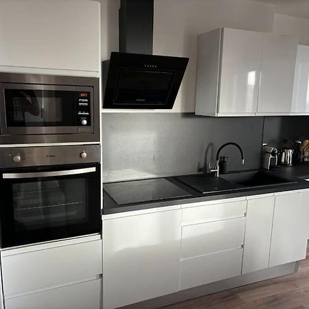Appartement Cosy Au Coeur De La Ville Aurillac Exteriör bild